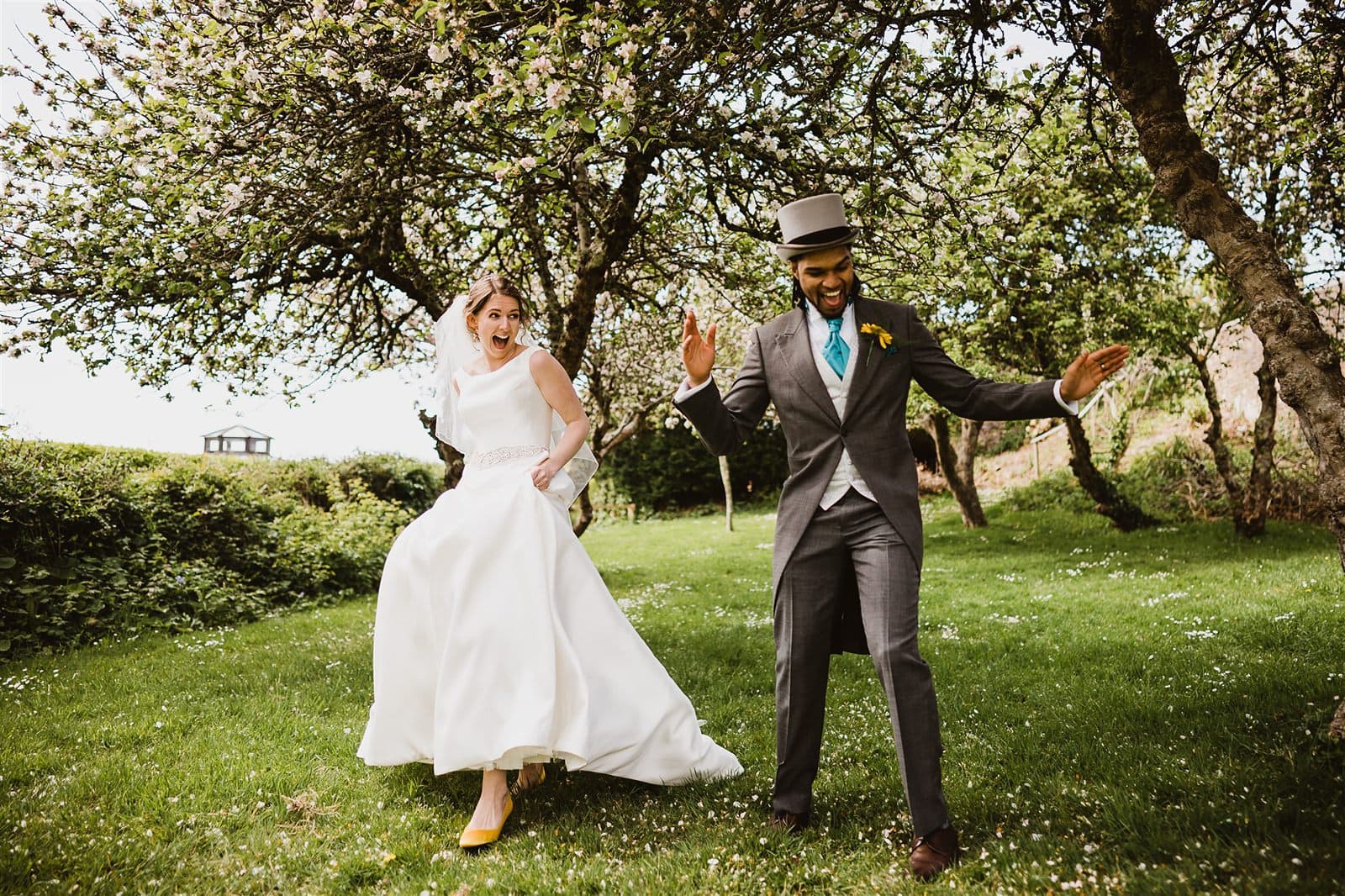 garden wedding cornwall